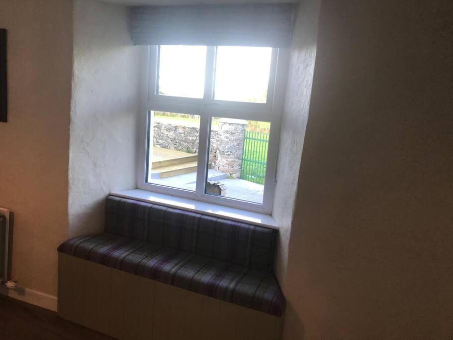Mournes Family Cottage With Hot Tub Hilltown エクステリア 写真