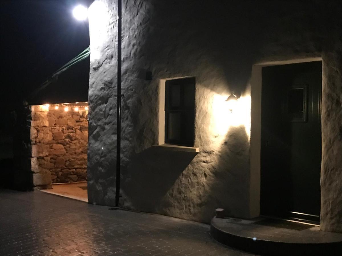 Mournes Family Cottage With Hot Tub Hilltown エクステリア 写真